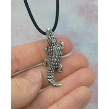 Load image into Gallery viewer, Alligator Pendant in Sterling Silver