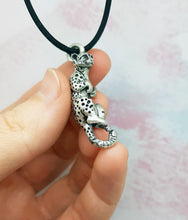 Load image into Gallery viewer, Cheetah Pendant in Sterling Silver