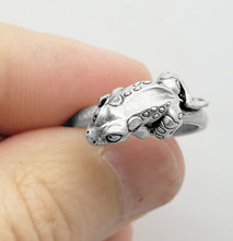 Load image into Gallery viewer, Frog Ring in Sterling Silver