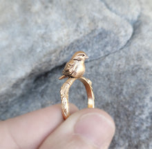 Load image into Gallery viewer, Bird Ring - Small