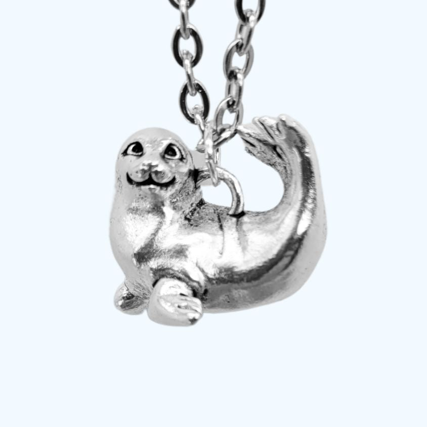 Seal / Sea Lion Pendant in Silver plated Pewter