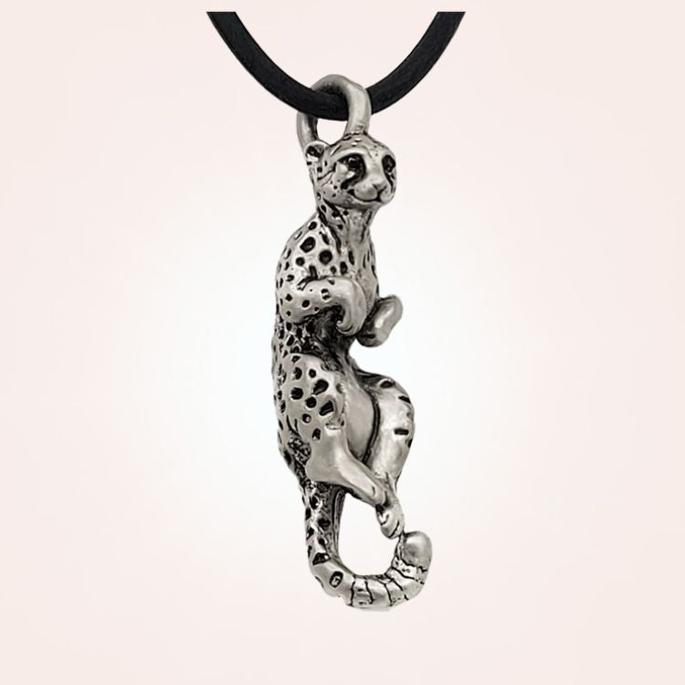 Cheetah Pendant in Silver Plated Pewter