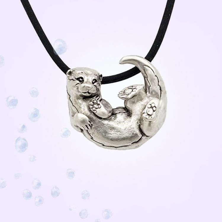Otter Pendant in Silver Plated Pewter