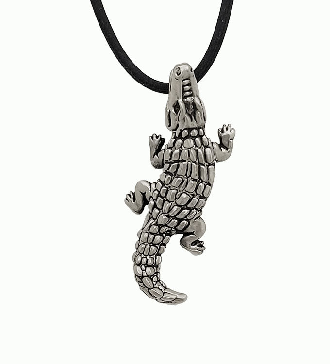 Alligator Pendant in Sterling Silver