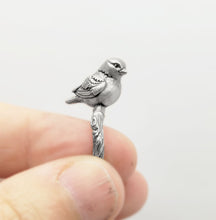 Load image into Gallery viewer, Bird Ring - Large
