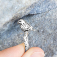 Load image into Gallery viewer, Bird Ring - Small
