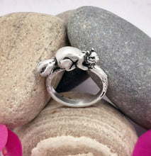 Load image into Gallery viewer, Squirrel Ring in Sterling Silver

